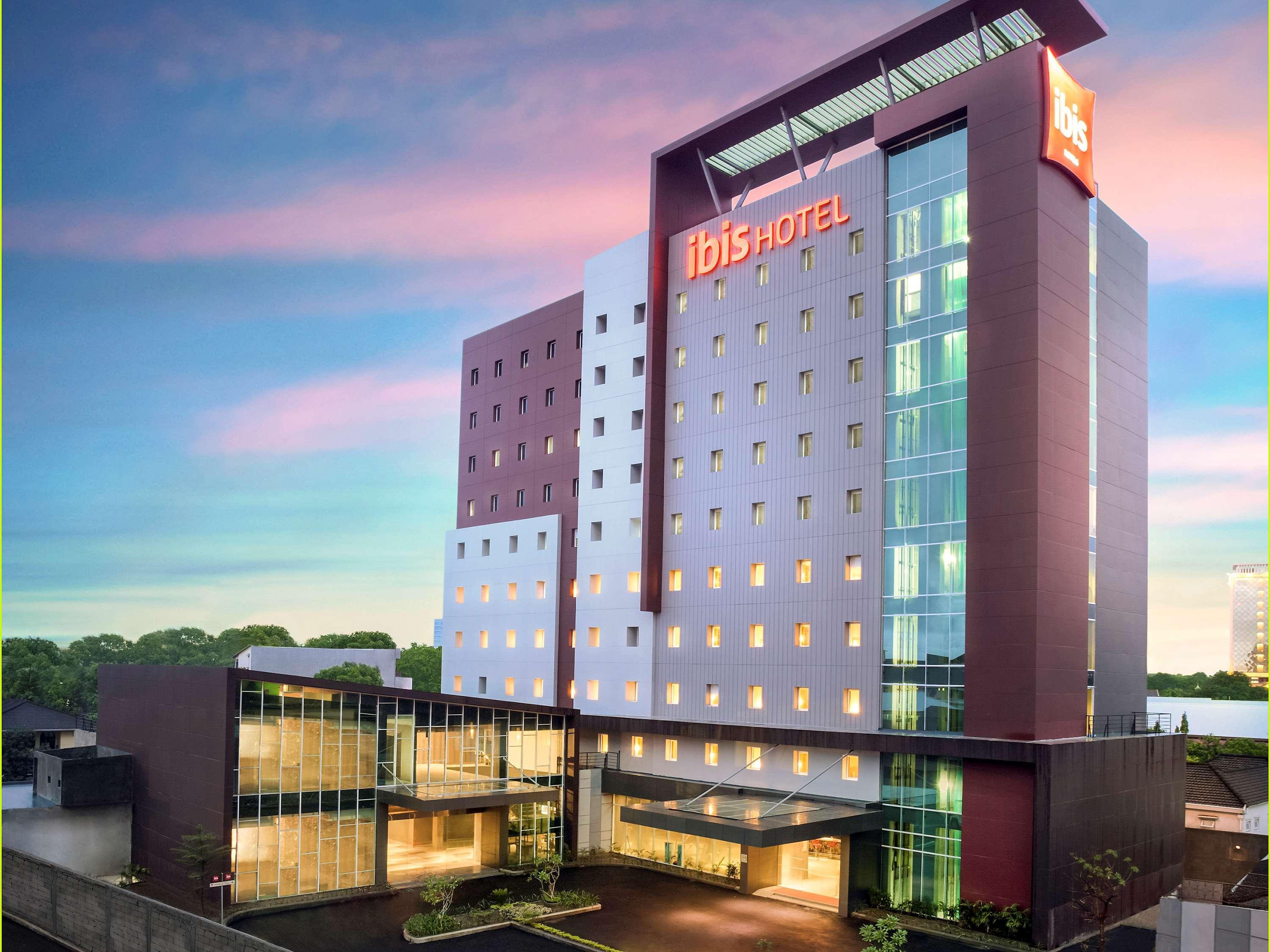 Ibis Makassar City Center Εξωτερικό φωτογραφία